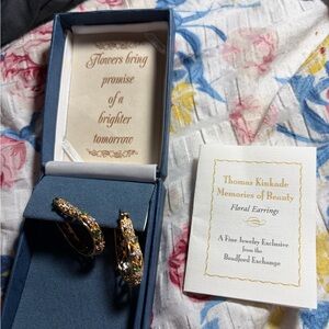 Thomas Kinkade Gold and Green Floral Earrings
